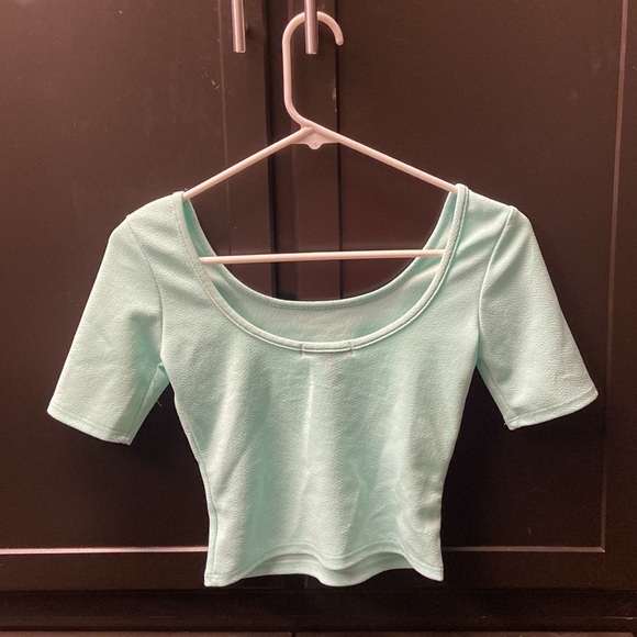 Mint Green Crop Top - Picture 2 of 2